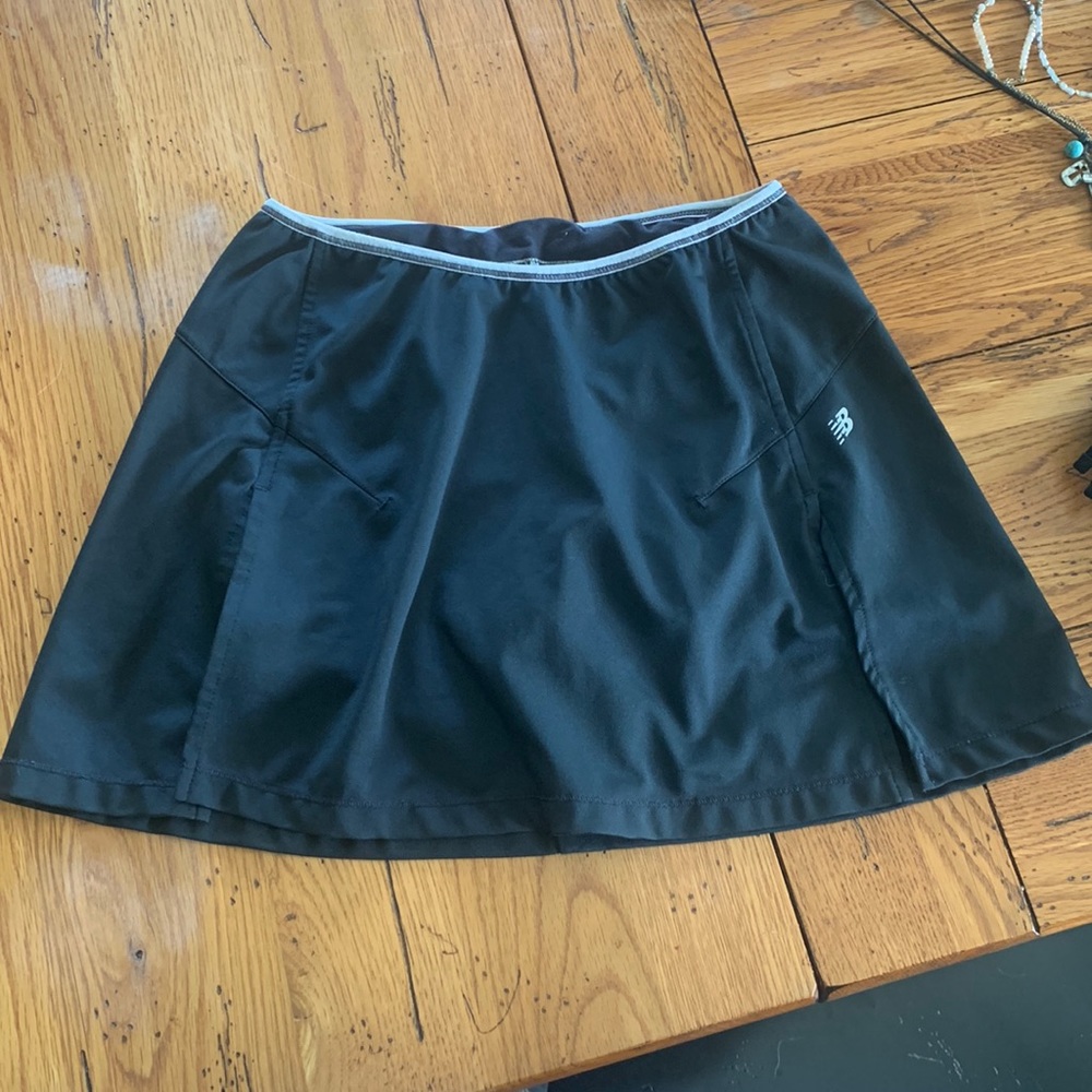New Balance dry-fit tennis skirt